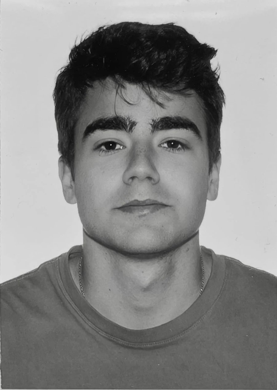 Portrait of Alejandro Baena